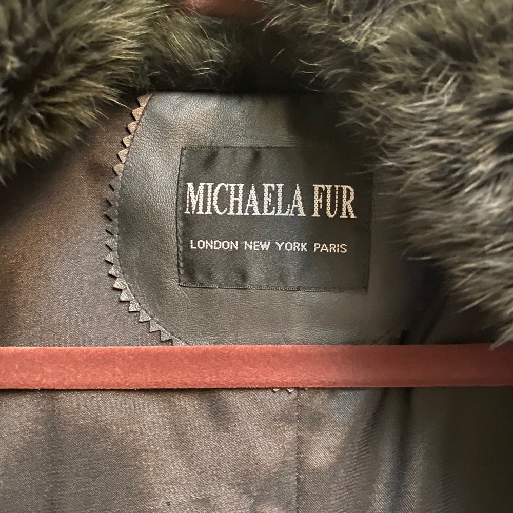Michaela Fur Rabbit Vest - Picture 2 of 7